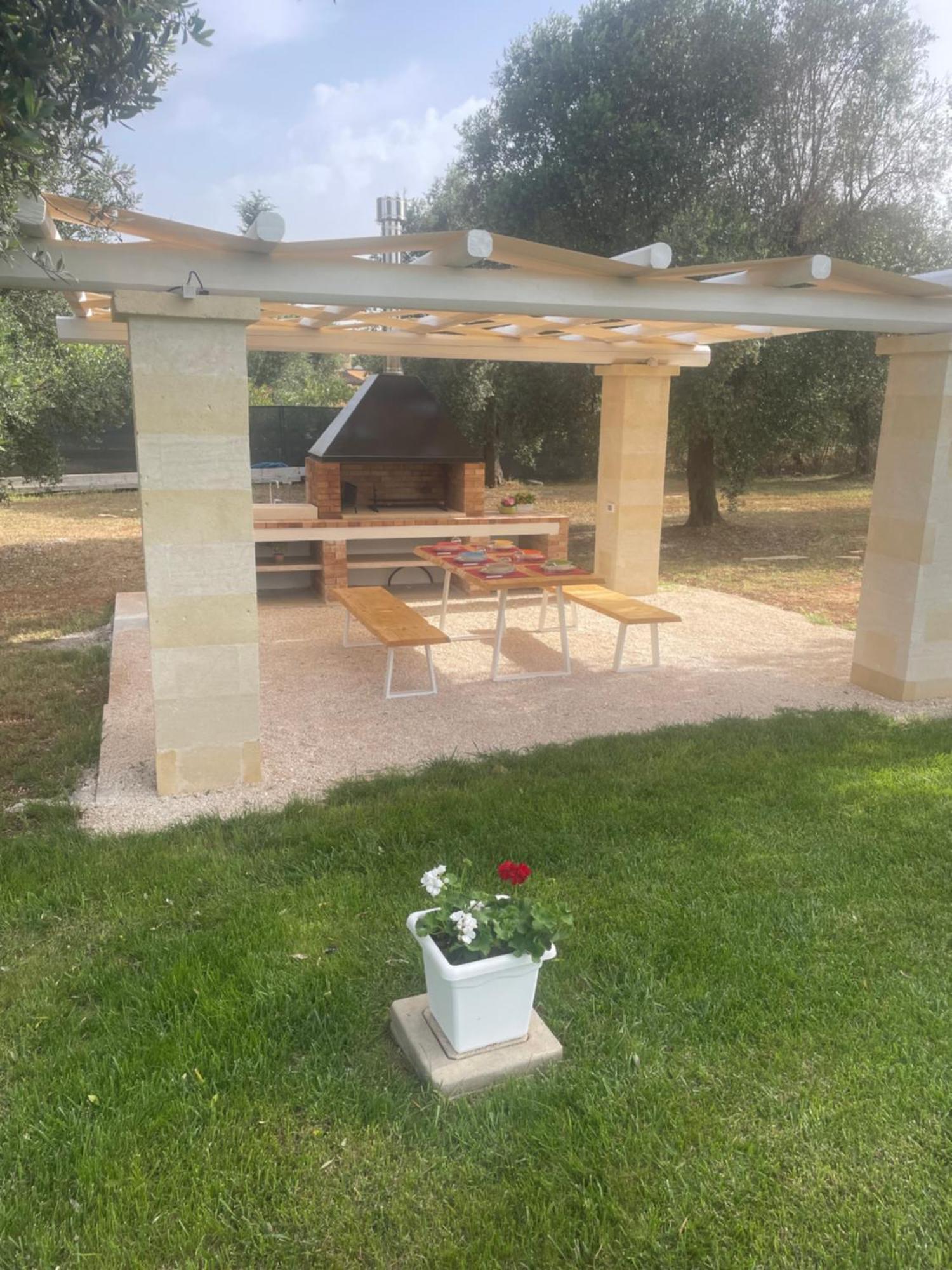 La Carezza Del Sole - Private Villa Francavilla Fontana Exteriör bild
